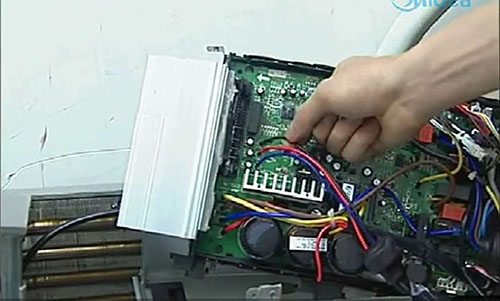 合肥美的空调电话是多少